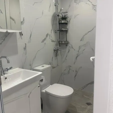 Apartament Asprolux студио с градина 3